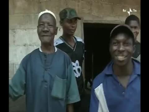 C'ERA UNA VOLTA - LA MIA MANO SINISTRA - DOCUMENTARIO DI SILVESTRO MONTANARO - ANNO 2001