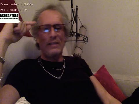 LA MORTE DELLA DEMOCRAZIA E I 104 POLLI. 01/10/2016